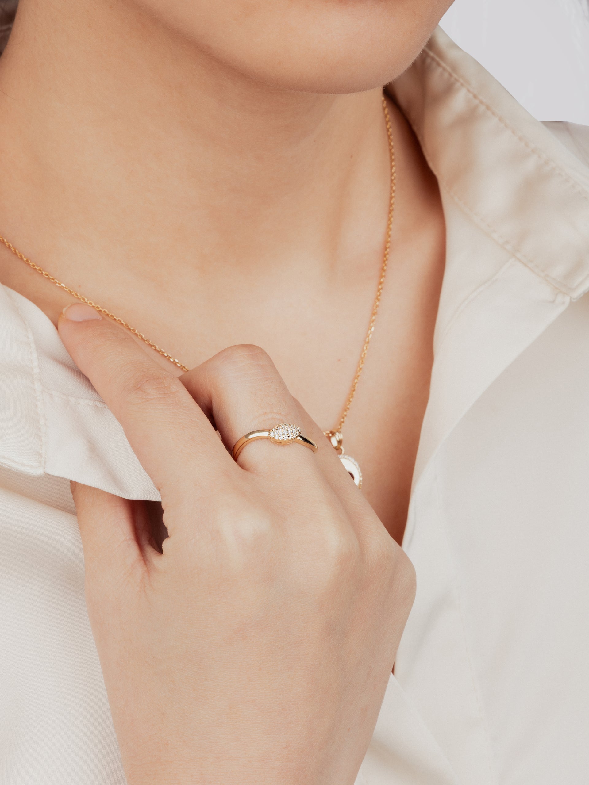 Grounded Glow Ring