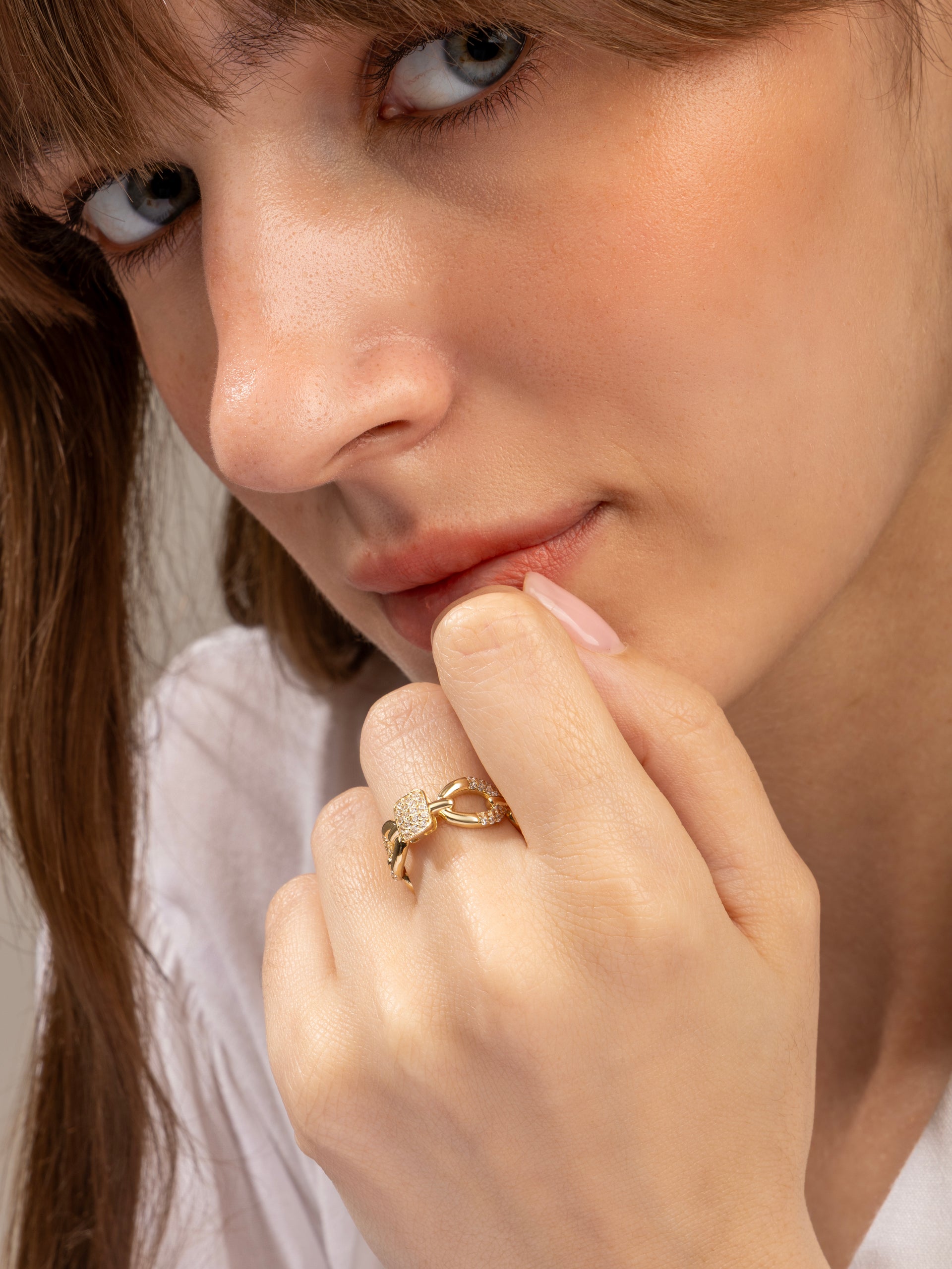 Centered Glow Ring