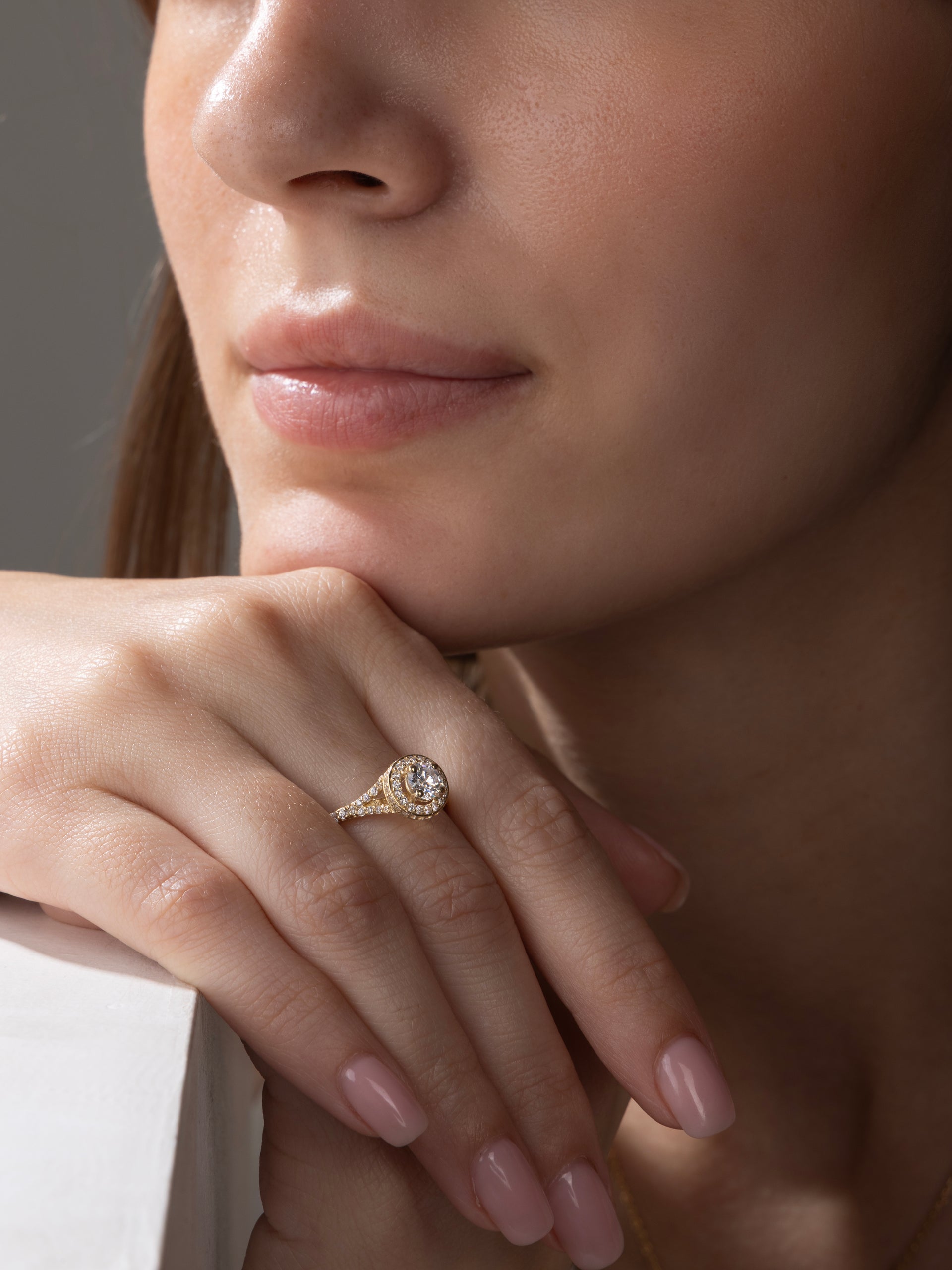 Halo Crest Ring