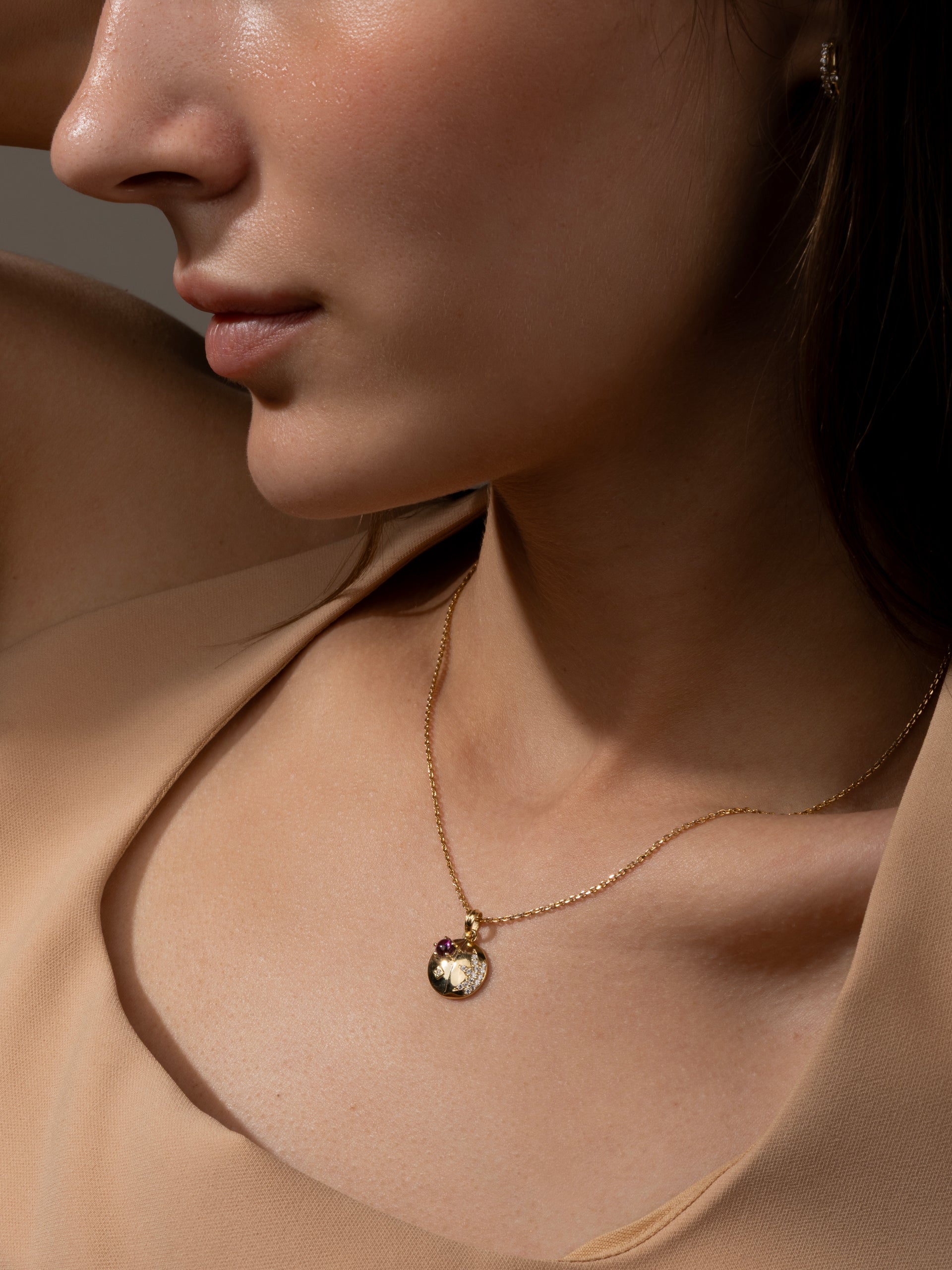 Orbit Frame Pendant